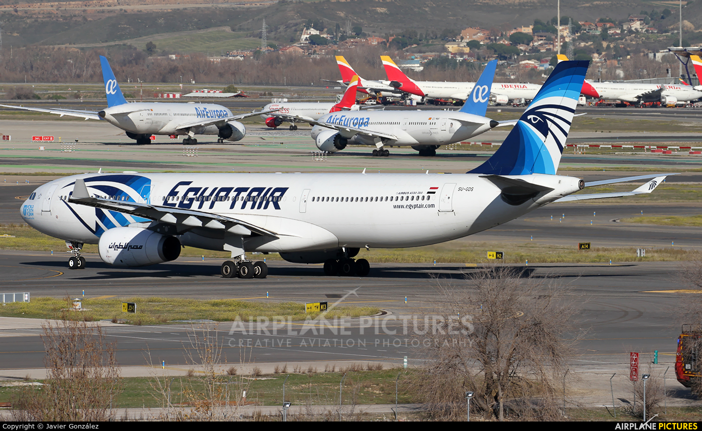 Egyptair SU-GDS aircraft at Madrid - Barajas