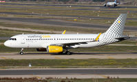 EC-MER - Vueling Airlines Airbus A320 aircraft