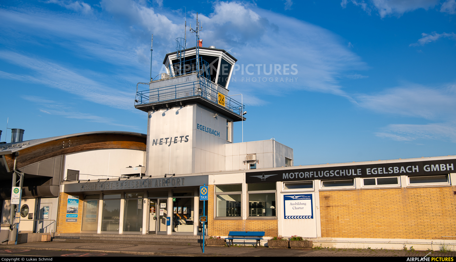 - Airport Overview - aircraft at Frankfurt - Egelsbach