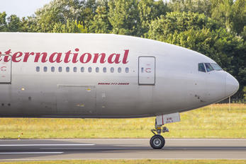 N819AX - Omni Air International Boeing 777-200ER