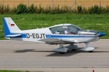 D-EGJT - Private Robin HR.200 series