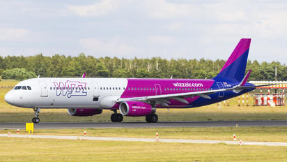 G-WUKI - Wizz Air UK Airbus A321