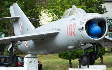 102 - Poland - Air Force PZL Lim-5P