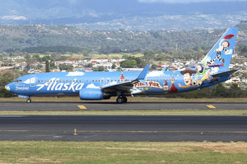 N537AS - Alaska Airlines Boeing 737-800