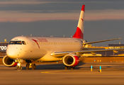 Austrian Airlines/Arrows/Tyrolean OE-LWQ image