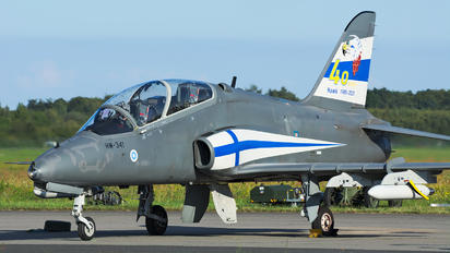 HW-341 - Finland - Air Force: Midnight Hawks British Aerospace Hawk 51