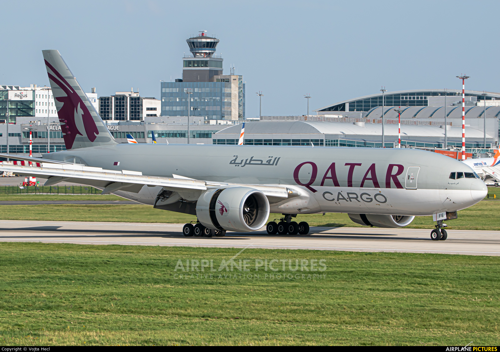 Qatar Airways Cargo A7-BFU aircraft at Prague - Václav Havel