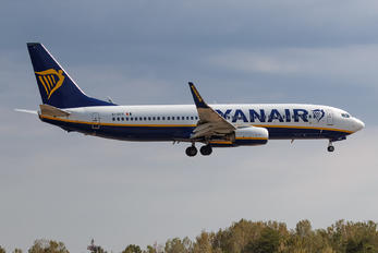 EI-DYP - Ryanair Boeing 737-800
