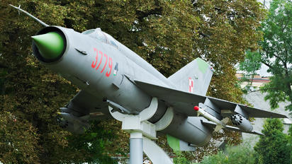 7906 - Poland - Air Force Mikoyan-Gurevich MiG-21MF