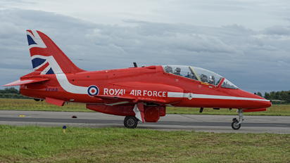 XX188 - Royal Air Force "Red Arrows" British Aerospace Hawk T.1/ 1A
