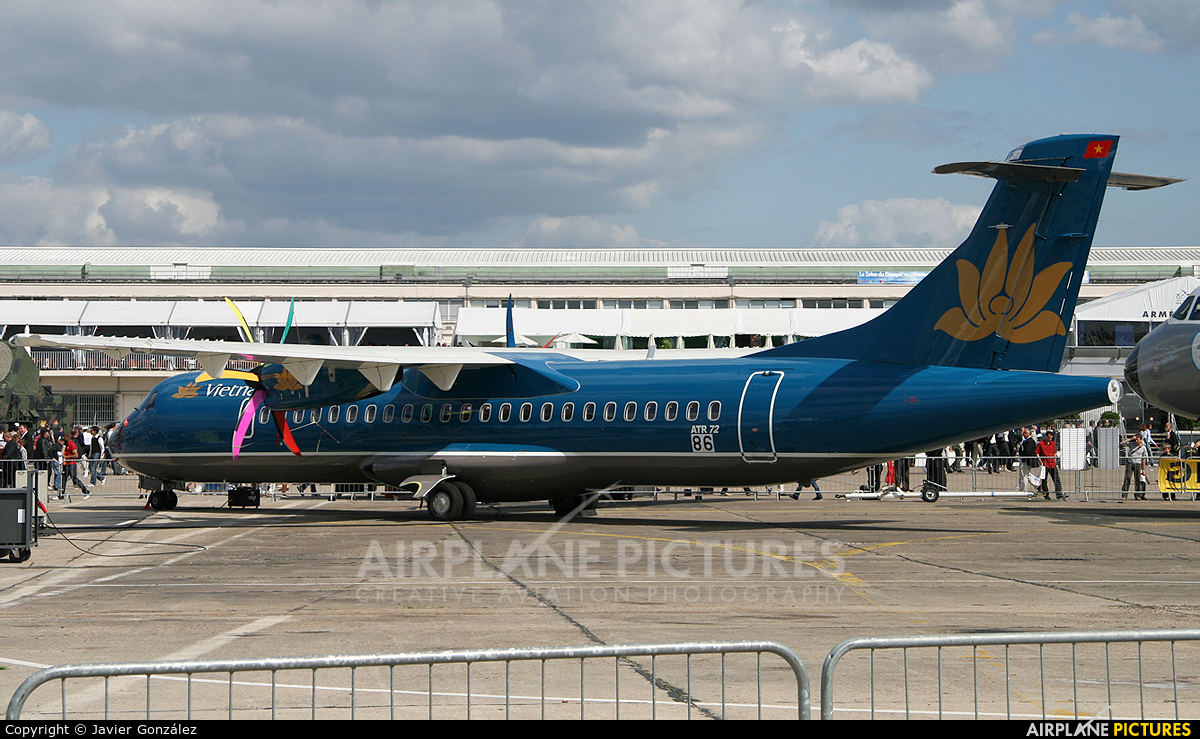 Vietnam Airlines F-WWEE aircraft at Paris - Le Bourget
