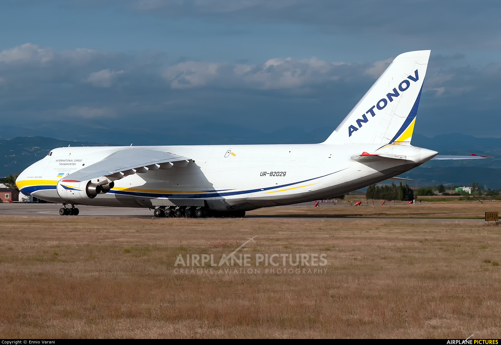 Antonov Airlines /  Design Bureau UR-82029 aircraft at Verona - Villafranca