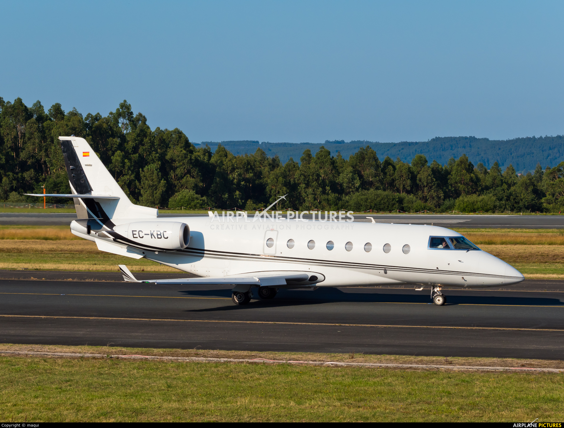 Executive Airlines  EC-KBC aircraft at Santiago de Compostela