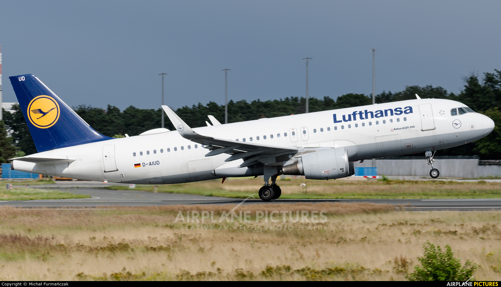 Lufthansa D-AIUD aircraft at Frankfurt