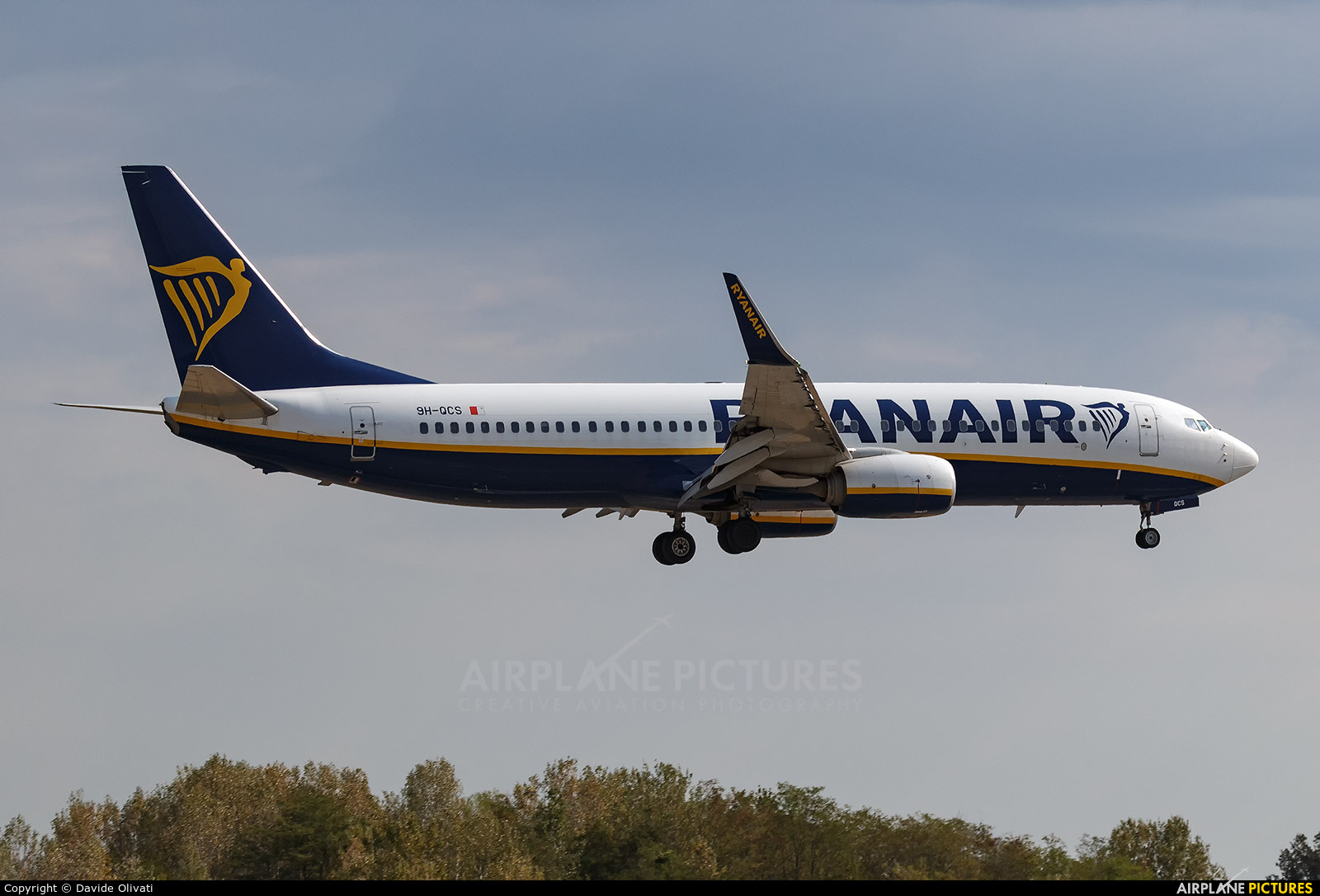Ryanair 9H-QCS aircraft at Bologna - Borgo Panigale