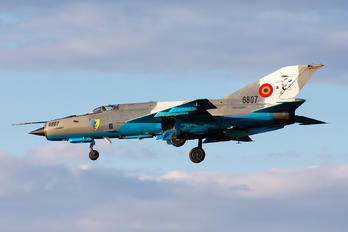 6807 - Romania - Air Force Mikoyan-Gurevich MiG-21 LanceR C