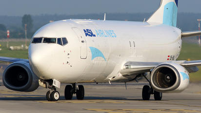 OE-IBL - ASL Airlines Boeing 737-400SF