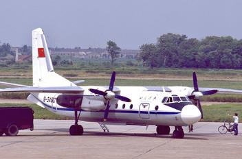 B-3460 - CAAC Xian Y-7