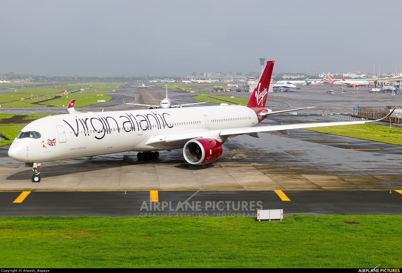 Virgin Atlantic G-VPOP aircraft at Mumbai - Chhatrapati Shivaji Intl