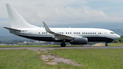 N835BZ - Private Boeing 737-700 BBJ