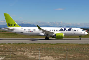 YL-CSN - Air Baltic Airbus A220-300