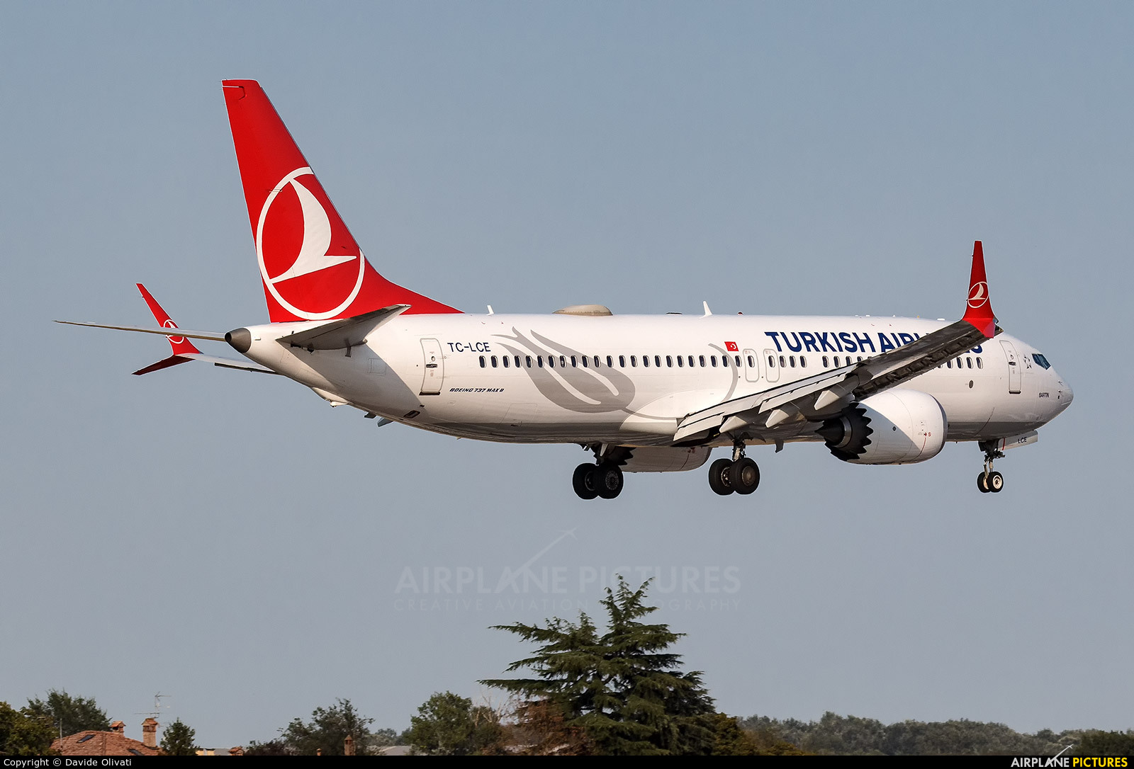 Turkish Airlines TC-LCE aircraft at Bologna - Borgo Panigale