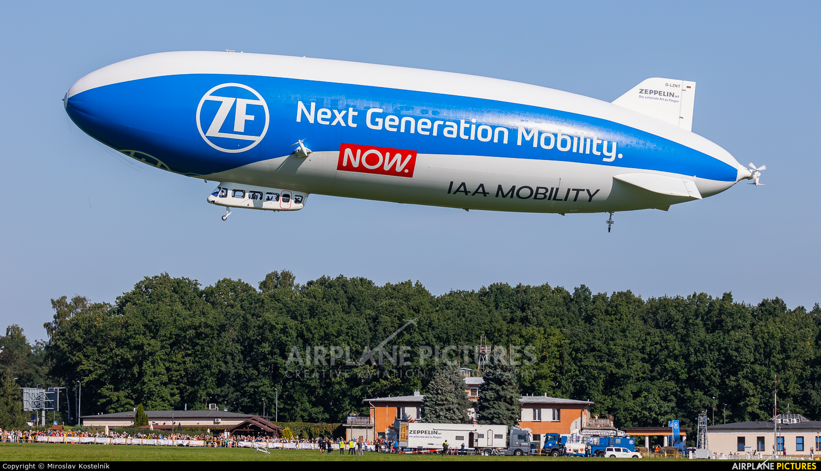 Airship Ventures D-LZNT aircraft at Katowice Muchowiec