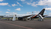 Titan Boeing 757 visited Zurich title=