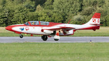 Poland - Air Force: White & Red Iskras 6 image