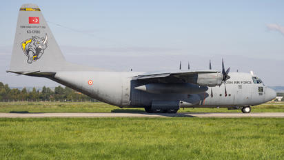 63-13186 - Turkey - Air Force Lockheed C-130E Hercules