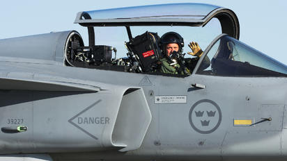 39227 - Sweden - Air Force SAAB JAS 39C Gripen