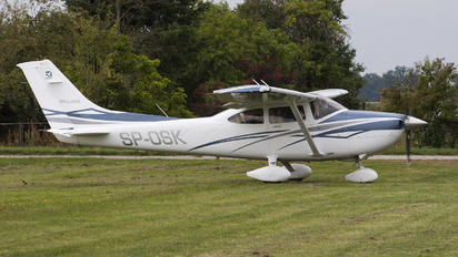 SP-OSK - Private Cessna 182 Skylane (all models except RG)