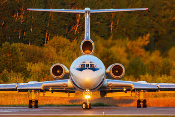 RA-85360 - Russia - Air Force Tupolev Tu-154B-2