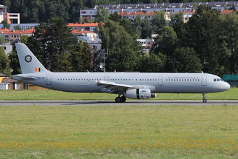 CS-TRJ - Belgium - Air Force Airbus A321