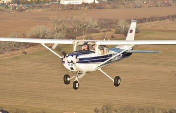 OM-NRC - Aero Slovakia Cessna 150