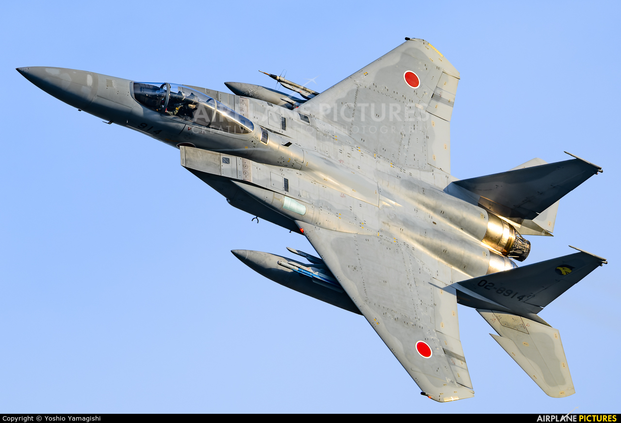 Japan - Air Self Defence Force 02-8914 aircraft at Komatsu
