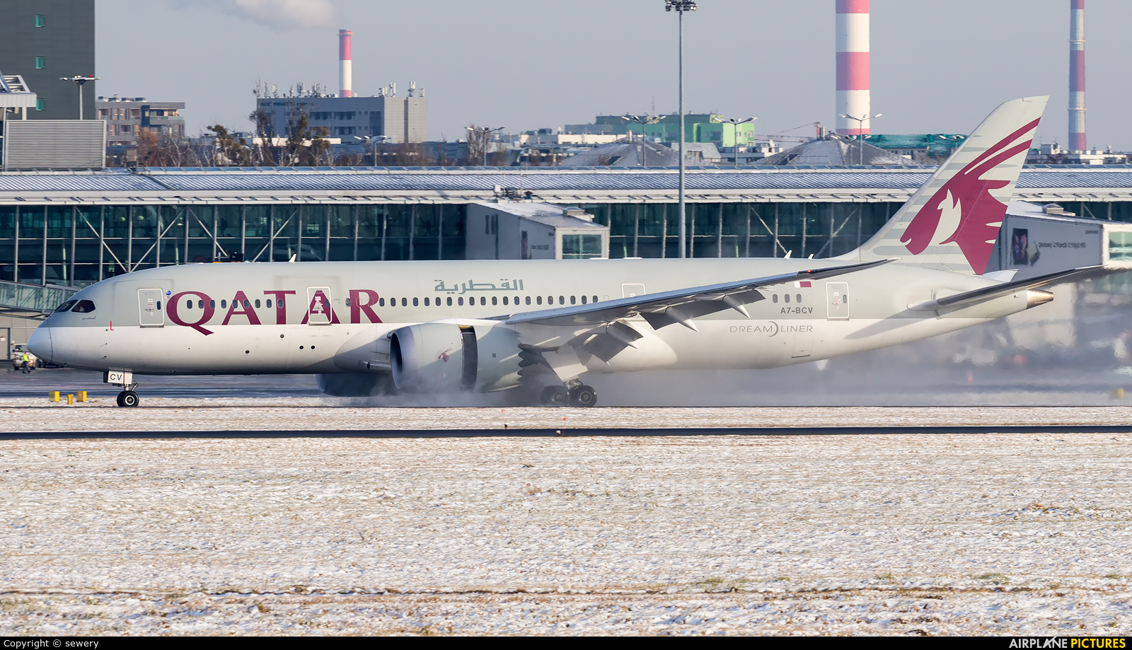 Qatar Airways A7-BCV aircraft at Warsaw - Frederic Chopin