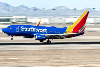 N726SW - Southwest Airlines Boeing 737-700