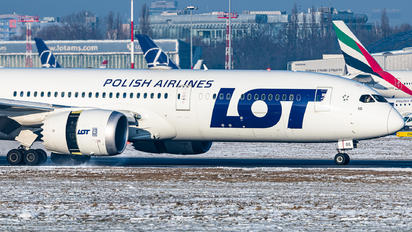 SP-LSG - LOT - Polish Airlines Boeing 787-9 Dreamliner