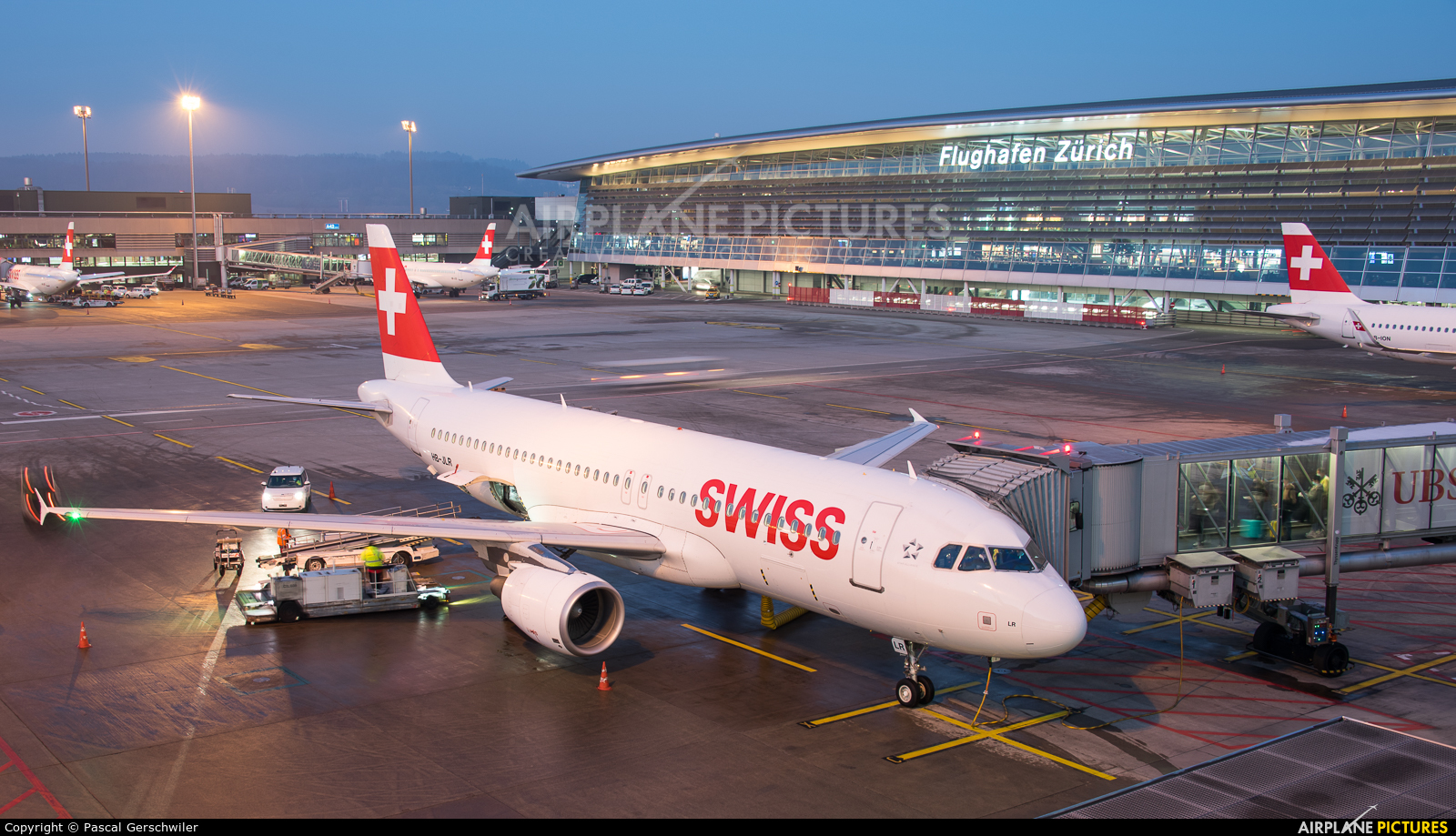 Swiss HB-JLR aircraft at Zurich