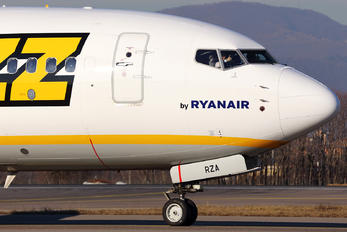 SP-RZA - Buzz Boeing 737-8-200 MAX