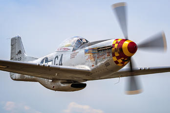 F-AZSB - The Flying Bulls North American P-51D Mustang