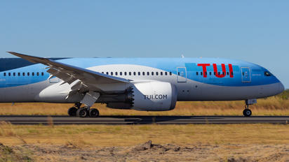 G-TUID - TUI Airways Boeing 787-8 Dreamliner