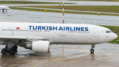 TC-JNB - Turkish Airlines Airbus A330-200