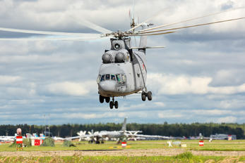 RF-95570 - Russia - Air Force Mil Mi-26