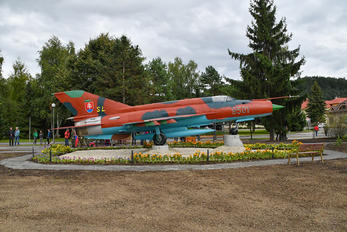 9501 - Slovakia -  Air Force Mikoyan-Gurevich MiG-21MF