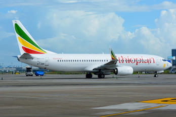 ET-AQN - Ethiopian Airlines Boeing 737-800 BBJ