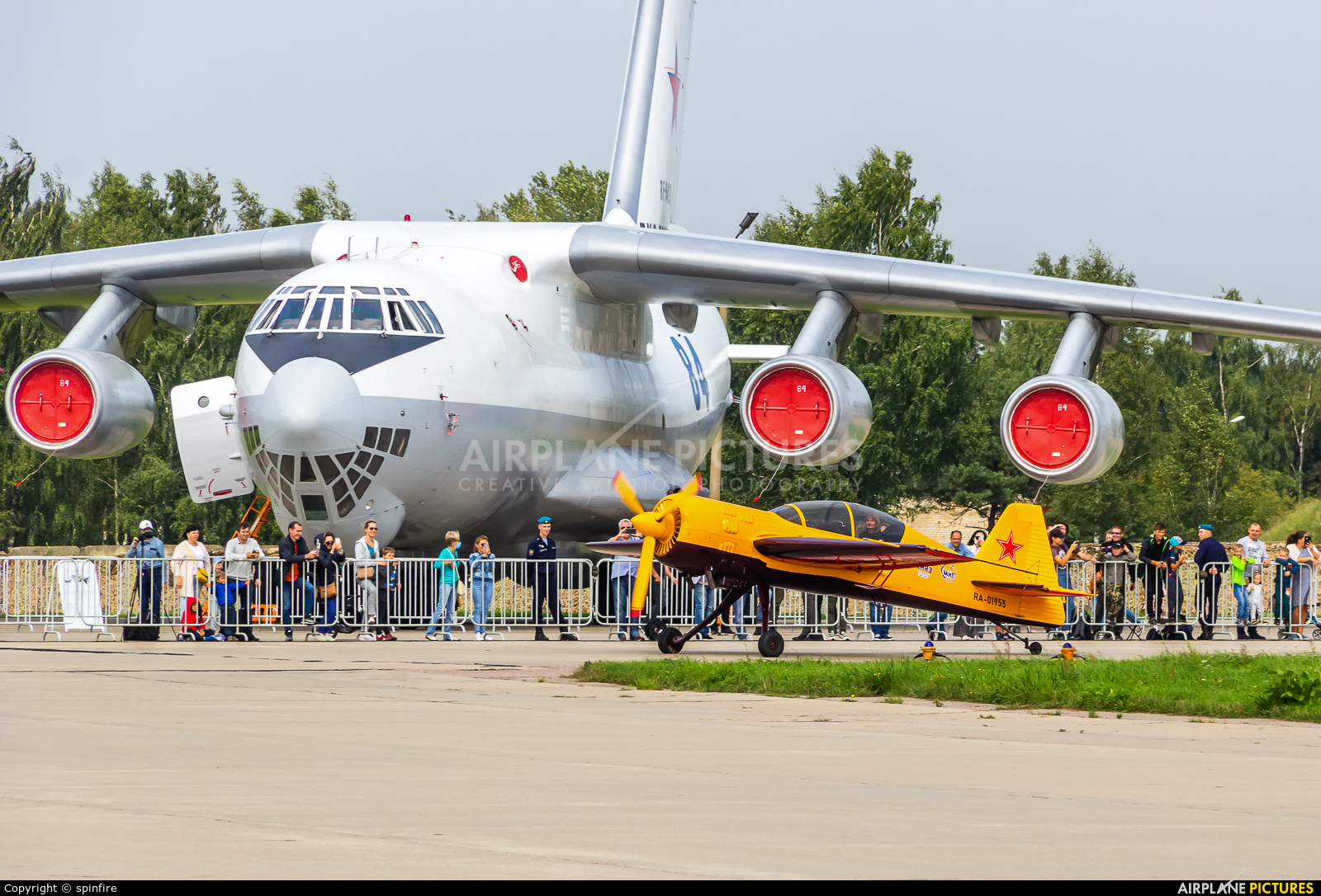 Private RA-01955 aircraft at Kubinka