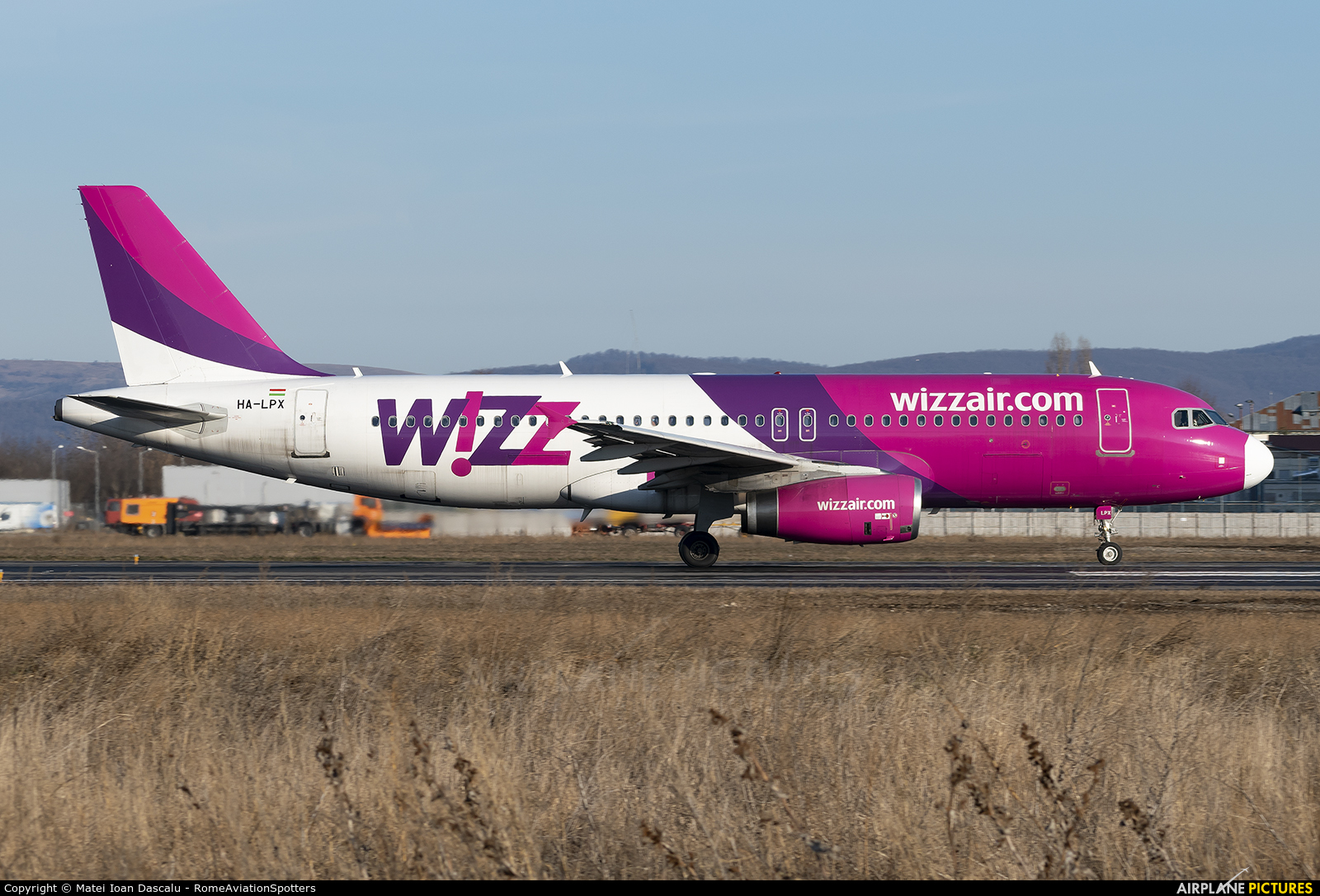 Wizz Air HA-LPX aircraft at Bacau
