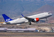 LN-RGN - SAS - Scandinavian Airlines Airbus A320 NEO aircraft